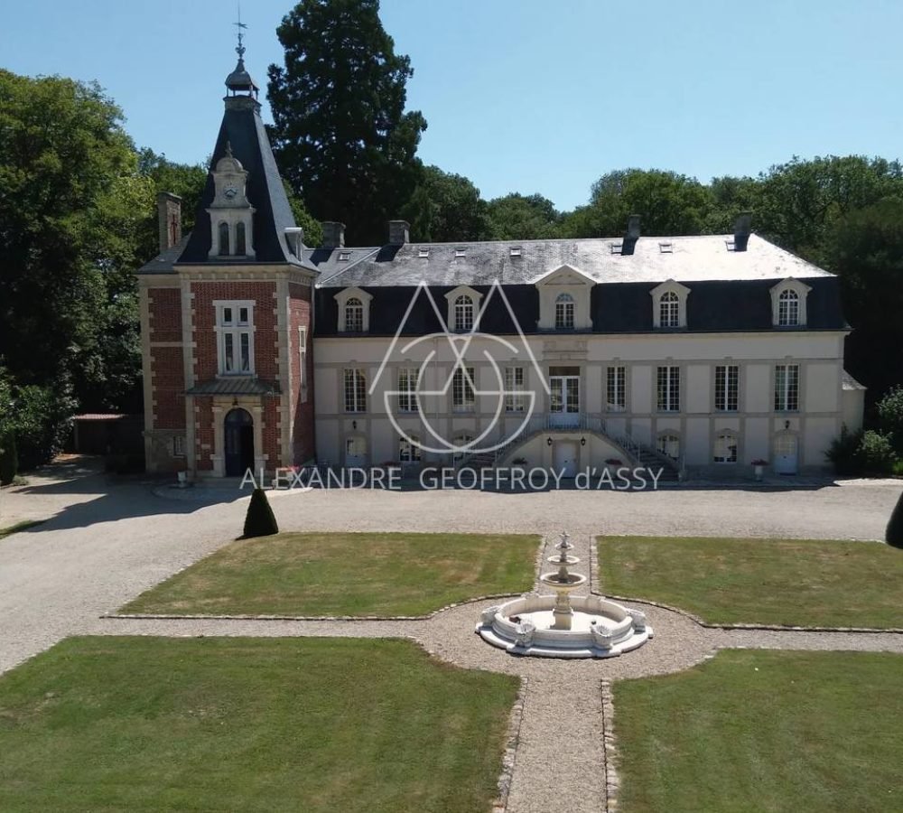 022c47_dec7a9f1c71b47e3a8a826fe449731f1_mv2