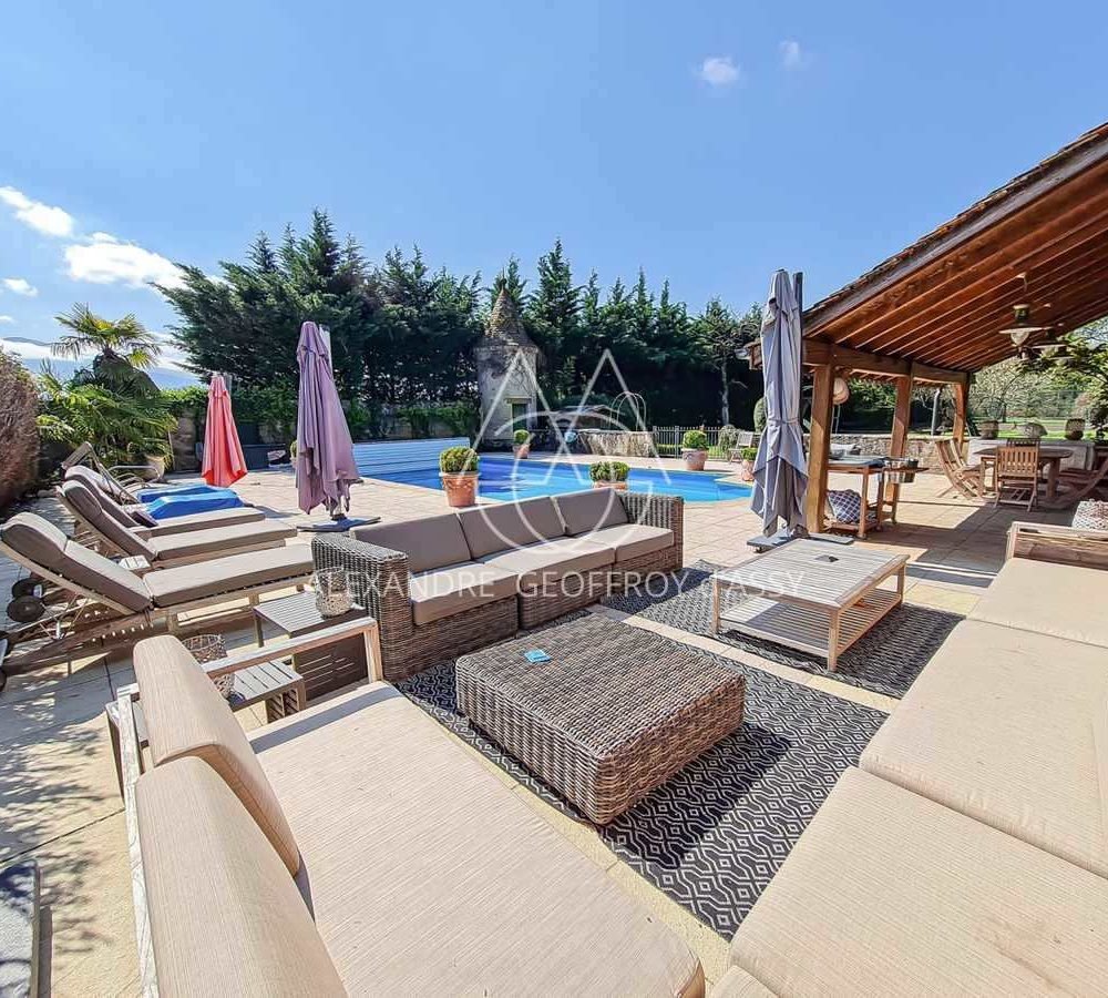 0e4m560kt8l5lw1crp5hqgvmi0ehtr3cyo6c3z7vk