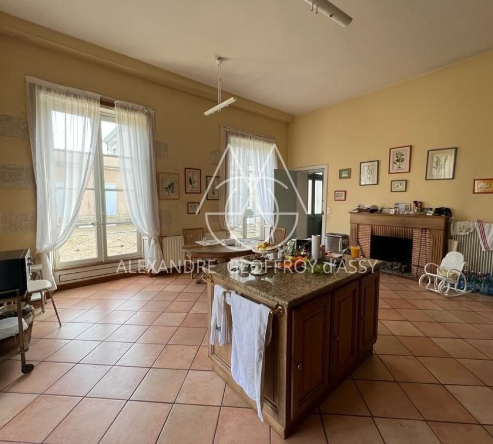 4e3b4688-b8c5-4c66-989a-4c8dda672294