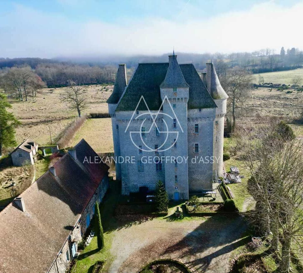 5288205ca249baedc0f48d8aee8308d1