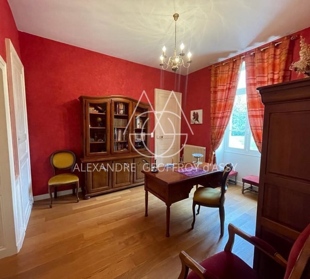 7eb408f1-8d70-4335-981a-d6bd157735fd