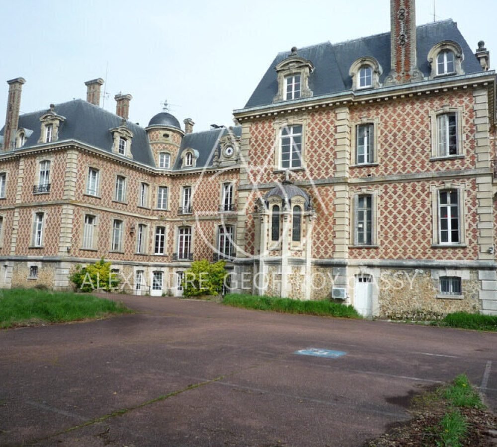 8503e75d-82f9-4ab2-8a1e-5fb1a985c0d8