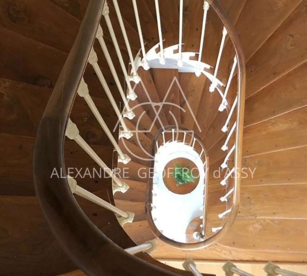 8a5b463a-f16a-4d2c-b226-0c246dcc62fb