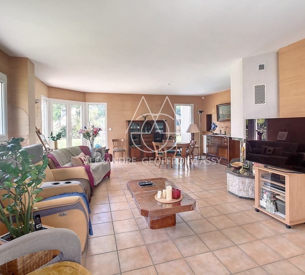 abwfpc29urgluyxjktuo_20220511141725_96292_fe8814c