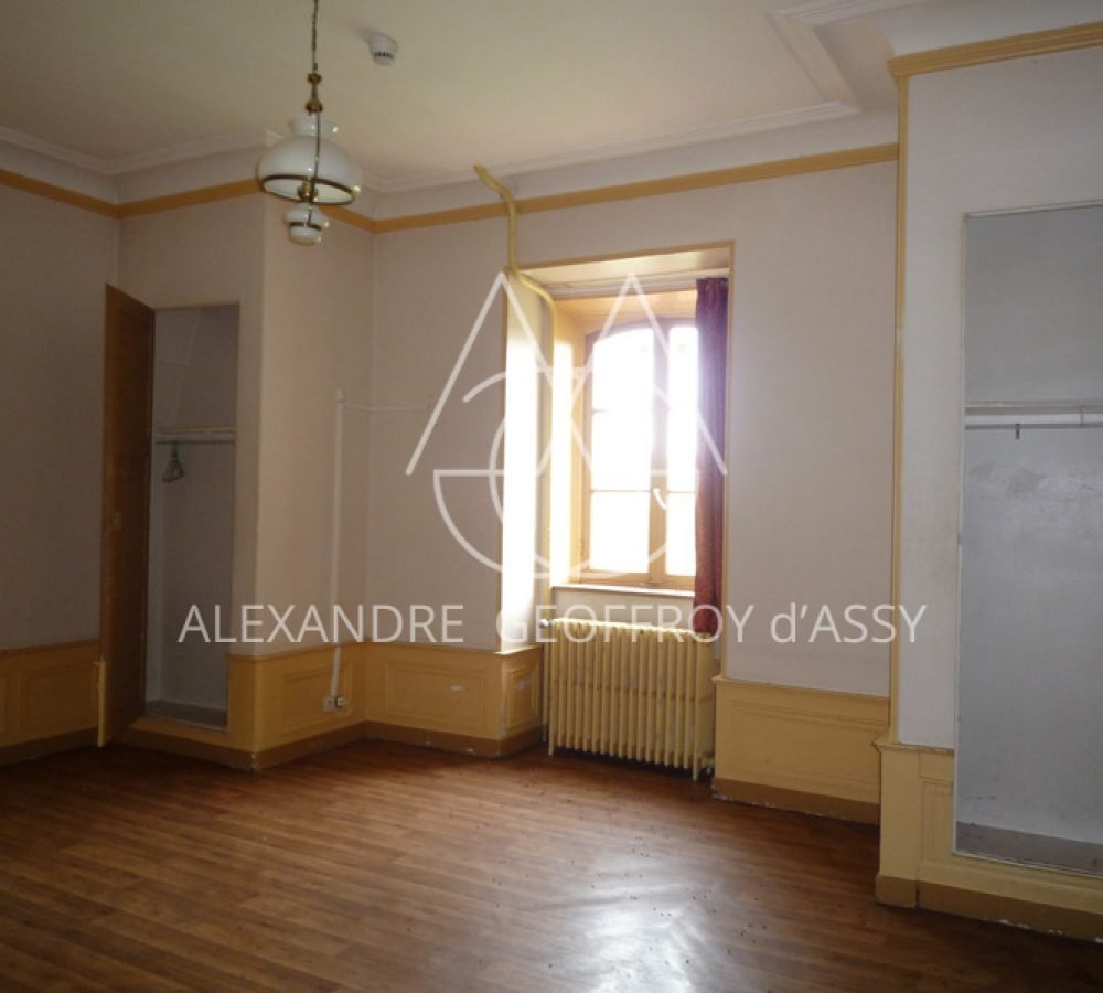 b81f73e9-e3d2-4df8-a75a-03f14f775577