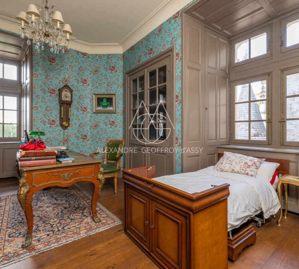 interior_-2048x1366